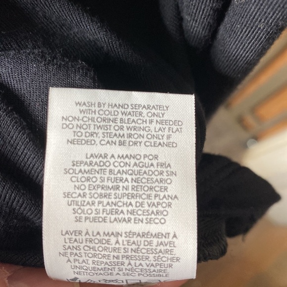 NWT Cabi Black Mock Neck Top w/ Thumb Holes Size L - Picture 8 of 8